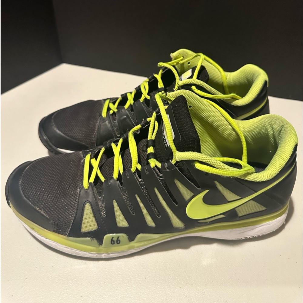 Nike vapor Tour 9-Roger Federer -size 14